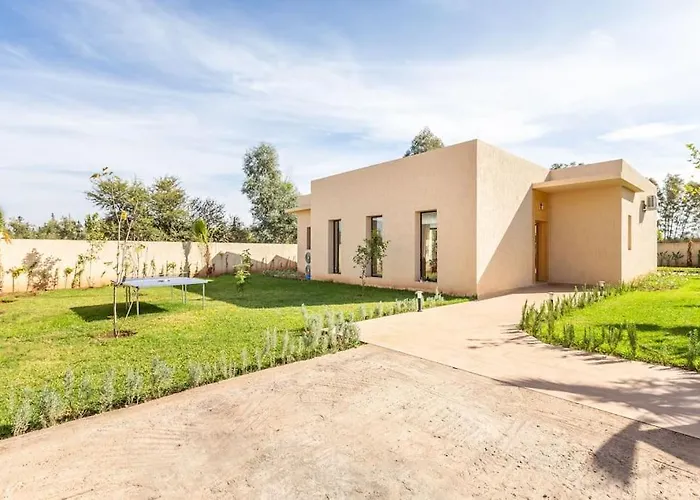 Villa Miami, Jacuzzi, Piscine Chauffée ,table ping pong Marrakesh